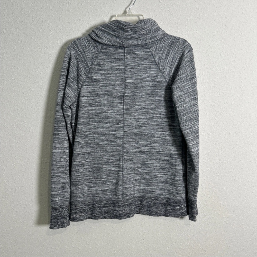 L.L. Bean Women’s Sm Cozy Fleece Pullover Sweatshirt Thumbholes Cowl Neck Gray - Picture 9 of 12